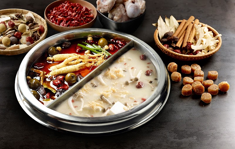 Beauty In The Pot interior or food