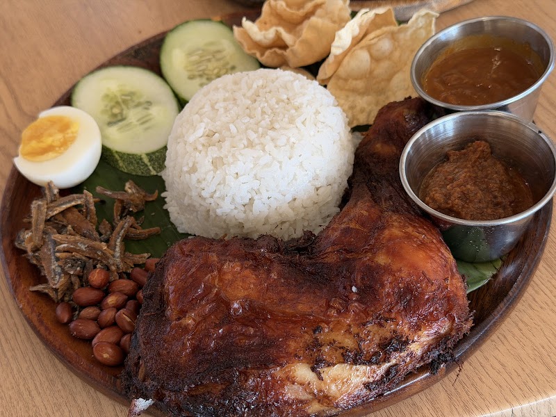 Biru Biru On The Island photo 4