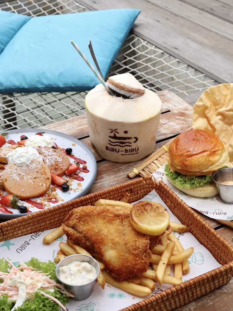 Biru Biru On The Island photo 7