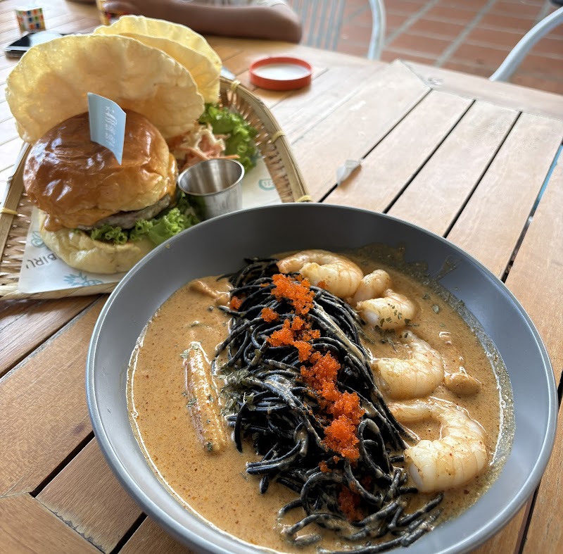 Biru Biru On The Island photo 8