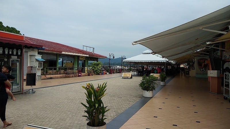 Jesselton Point Ferry Terminal - South Jetty photo 8