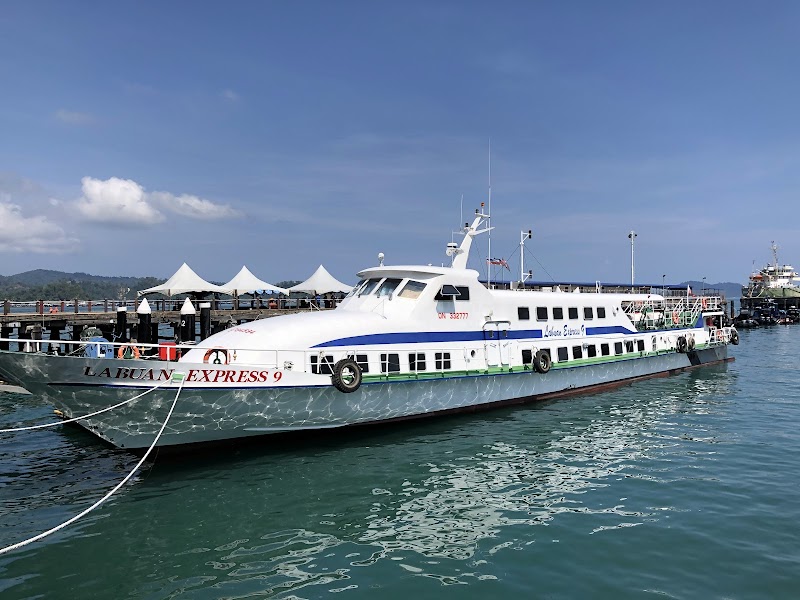 Jesselton Point Ferry Terminal - South Jetty photo 10