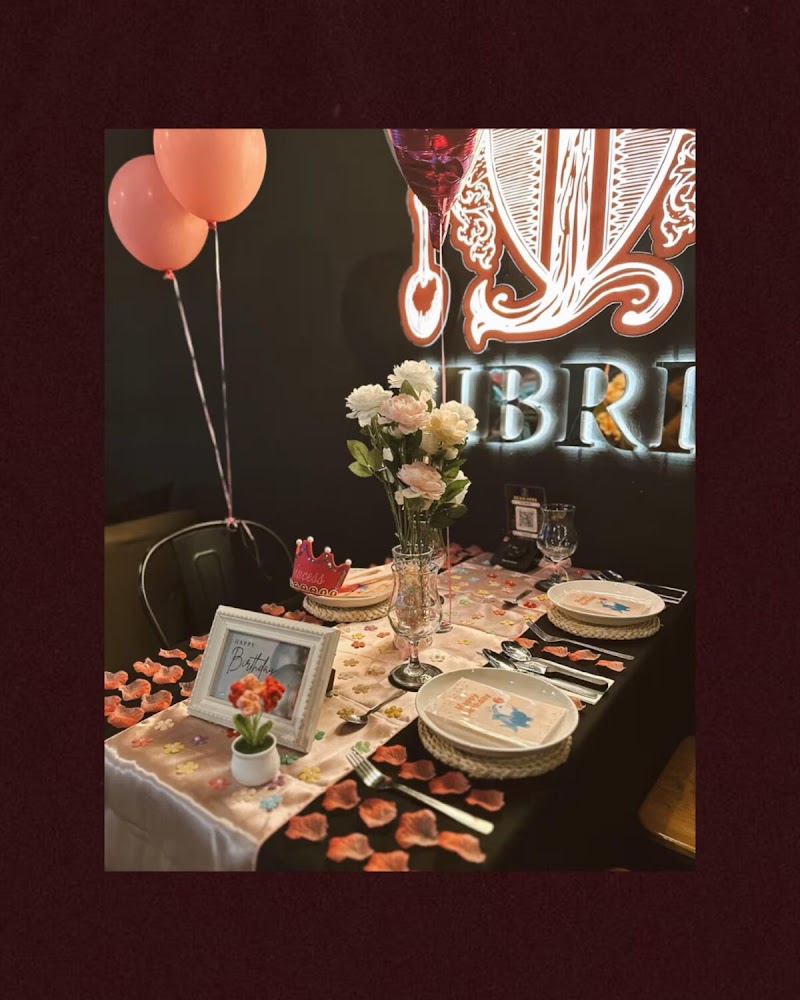 Jibril Ss15 food or atmosphere