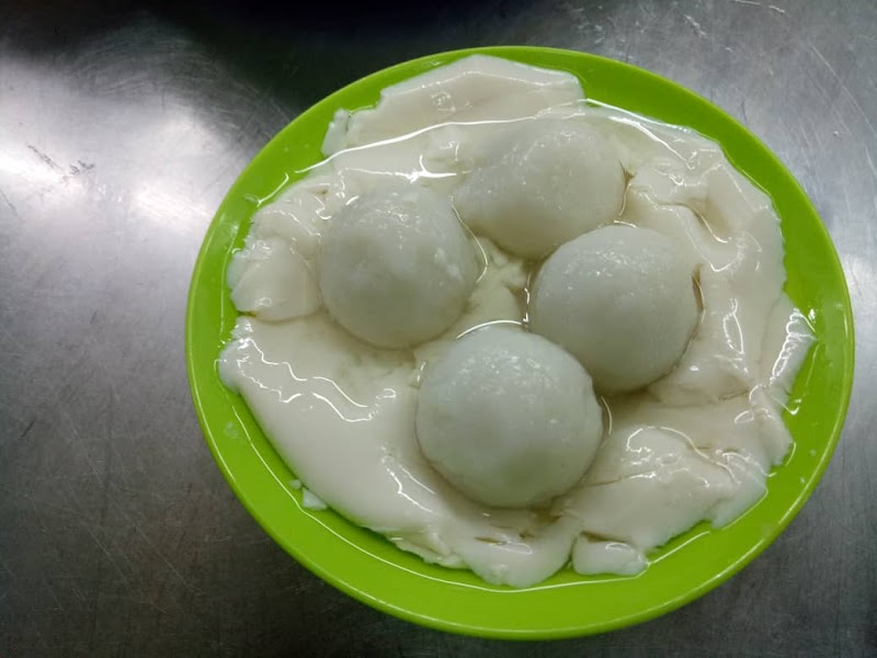 Kepong Food Court interior or food
