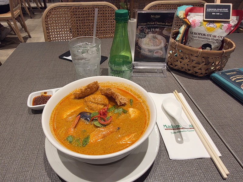 Madam Kwan's photo 5