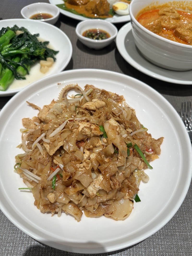 Madam Kwan's photo 7