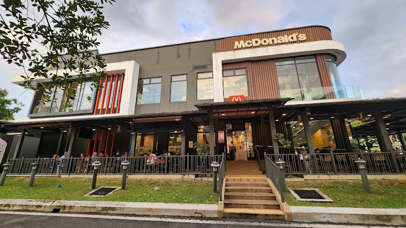 McDonald's Putrajaya DT photo 5