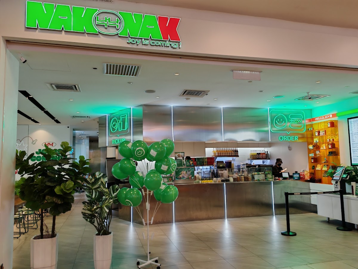 NakNak 낙낙 IOI Mall Puchong