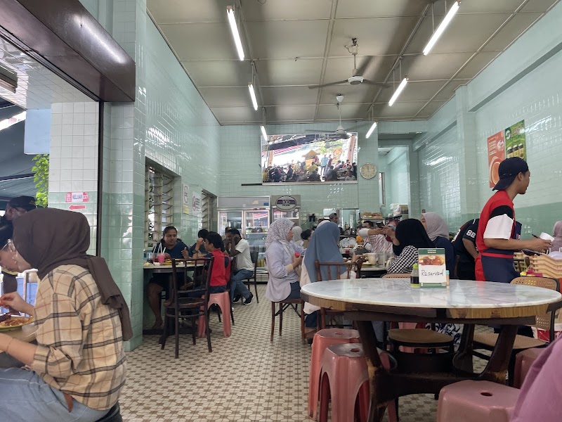 Nasi Ganja Ipoh ( Nasi Kandar ayam Merah) photo 10