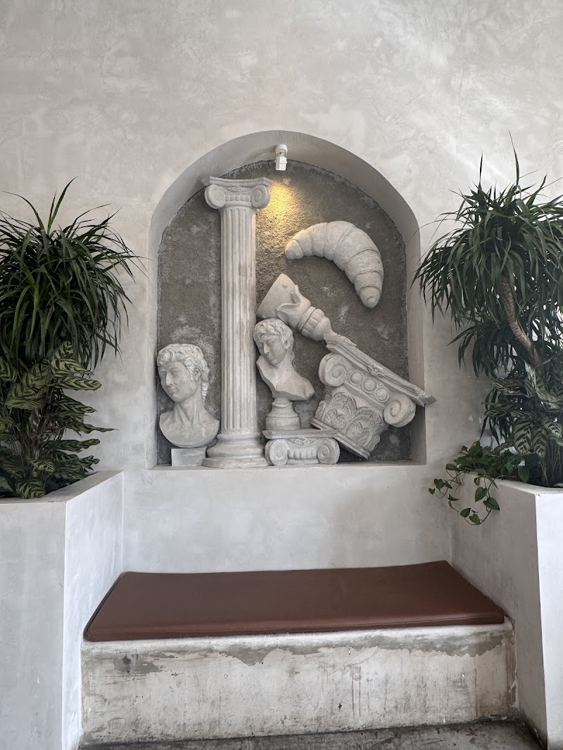 Nimmies Pastry Cafe photo 9