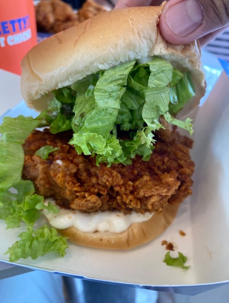 Pretty's Hot Chicken photo 7