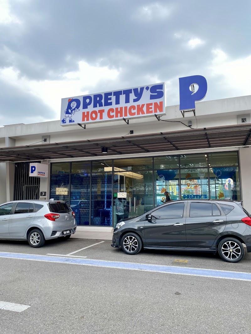 Pretty's Hot Chicken photo 9