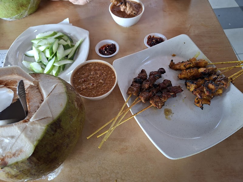 Restoran Sate Kajang Hj Samuri food or atmosphere