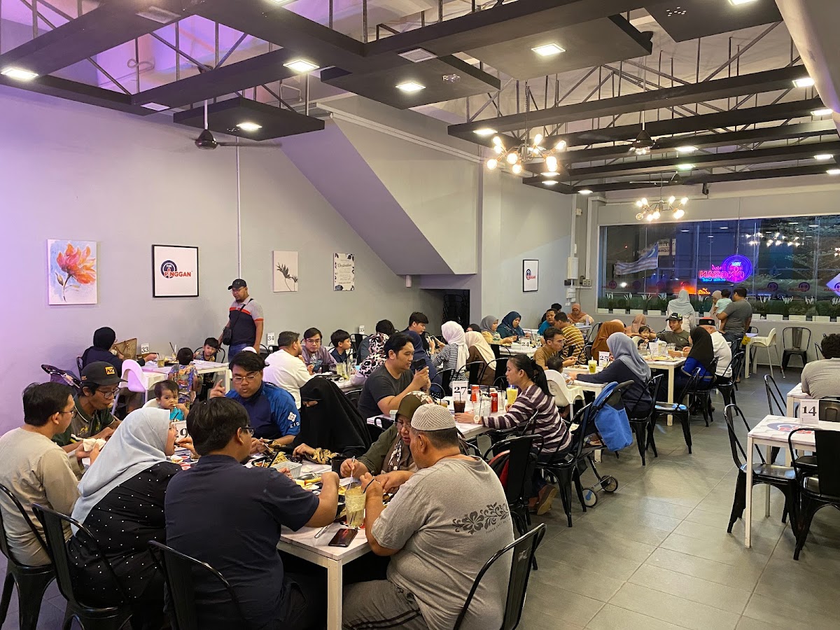 The Pinggan Cafe Johor Bahru (Muslim Owned With