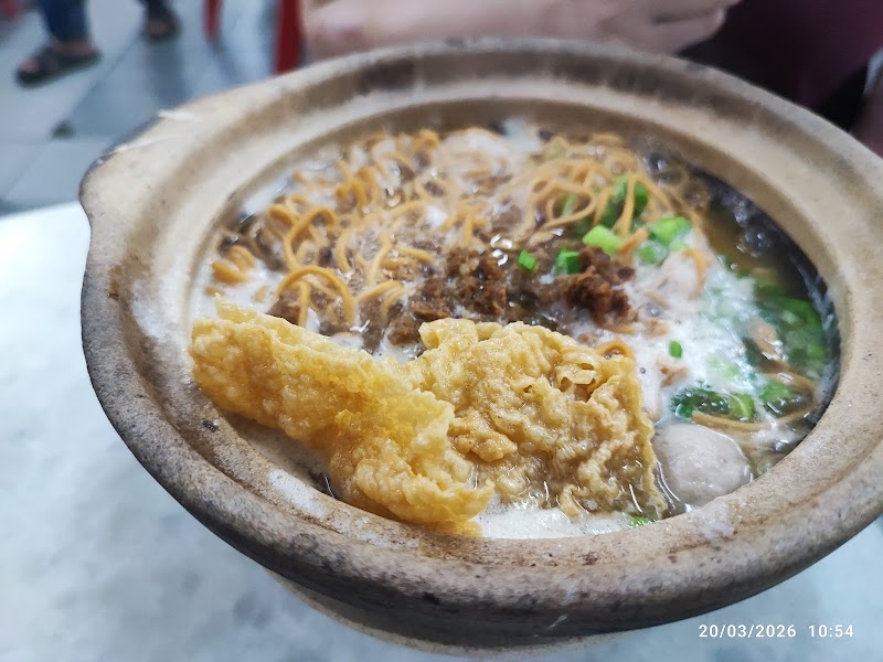 Thong Kee Cafe Kepong () food or atmosphere