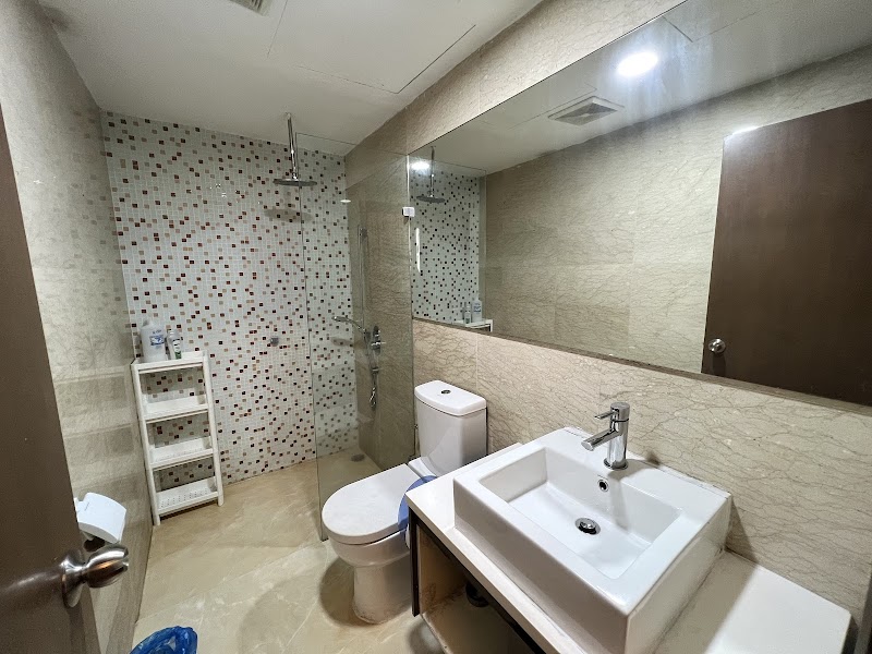 Upper View Regalia Hotel photo 4