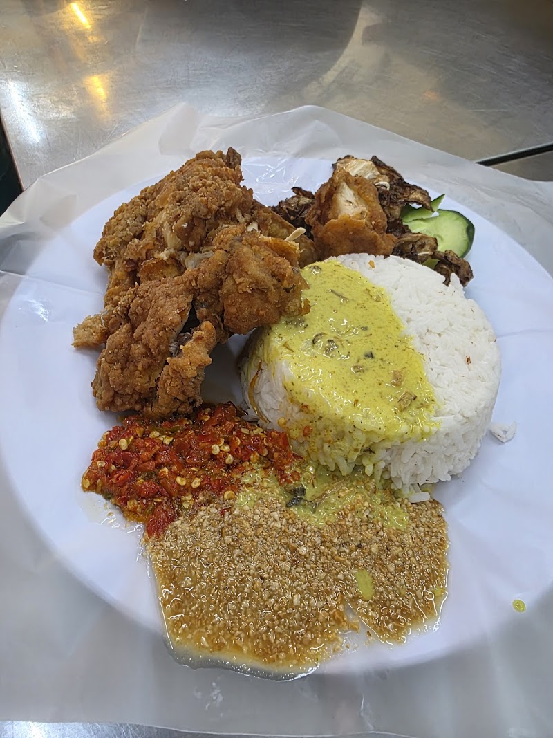 Warong Nismilan : Sotong Crispy Melimpah photo 4