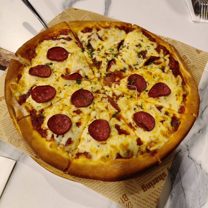 White & Black Lakeside food or atmosphere