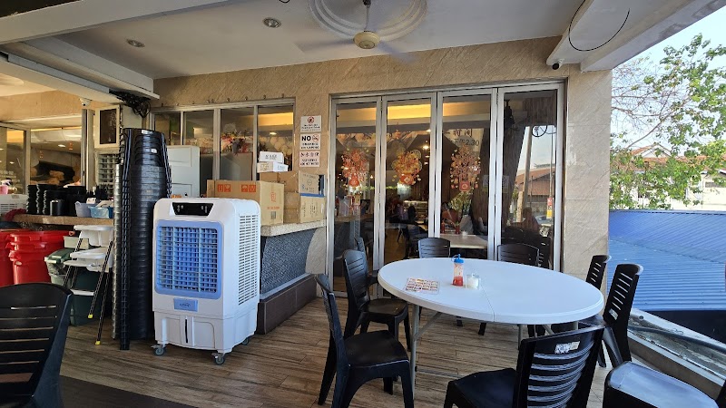 Yum Cha House Dim Sum interior or food